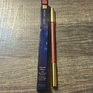 Estée Lauder double wear 24H  stay in place LIP LINER. SPICE #008